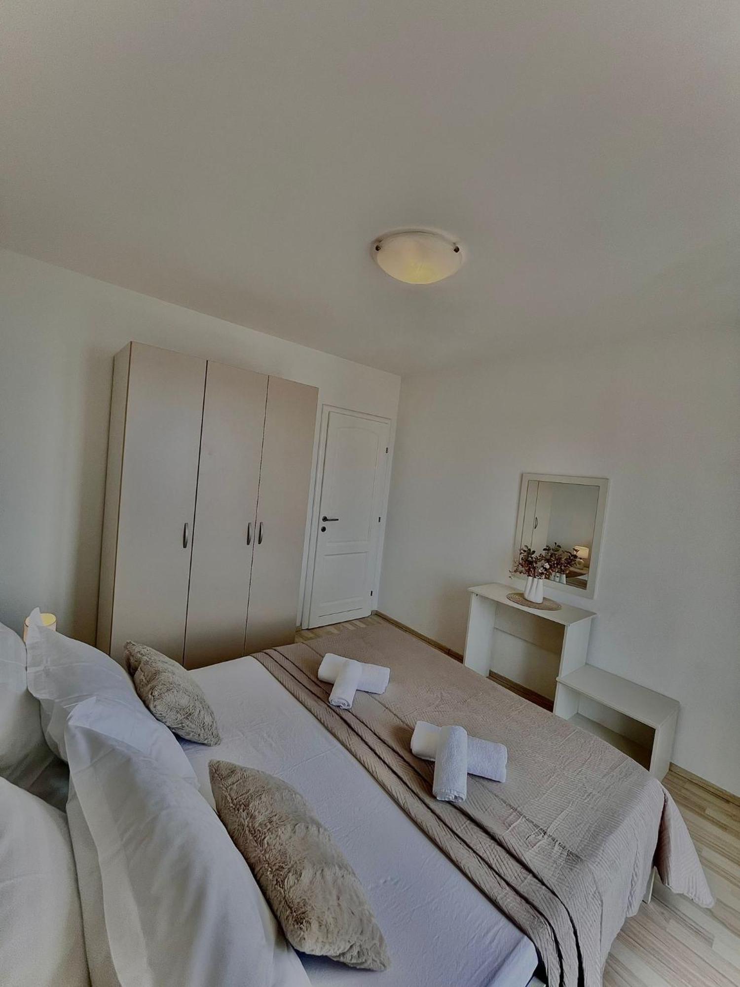 Apartments Katara بريلا المظهر الخارجي الصورة