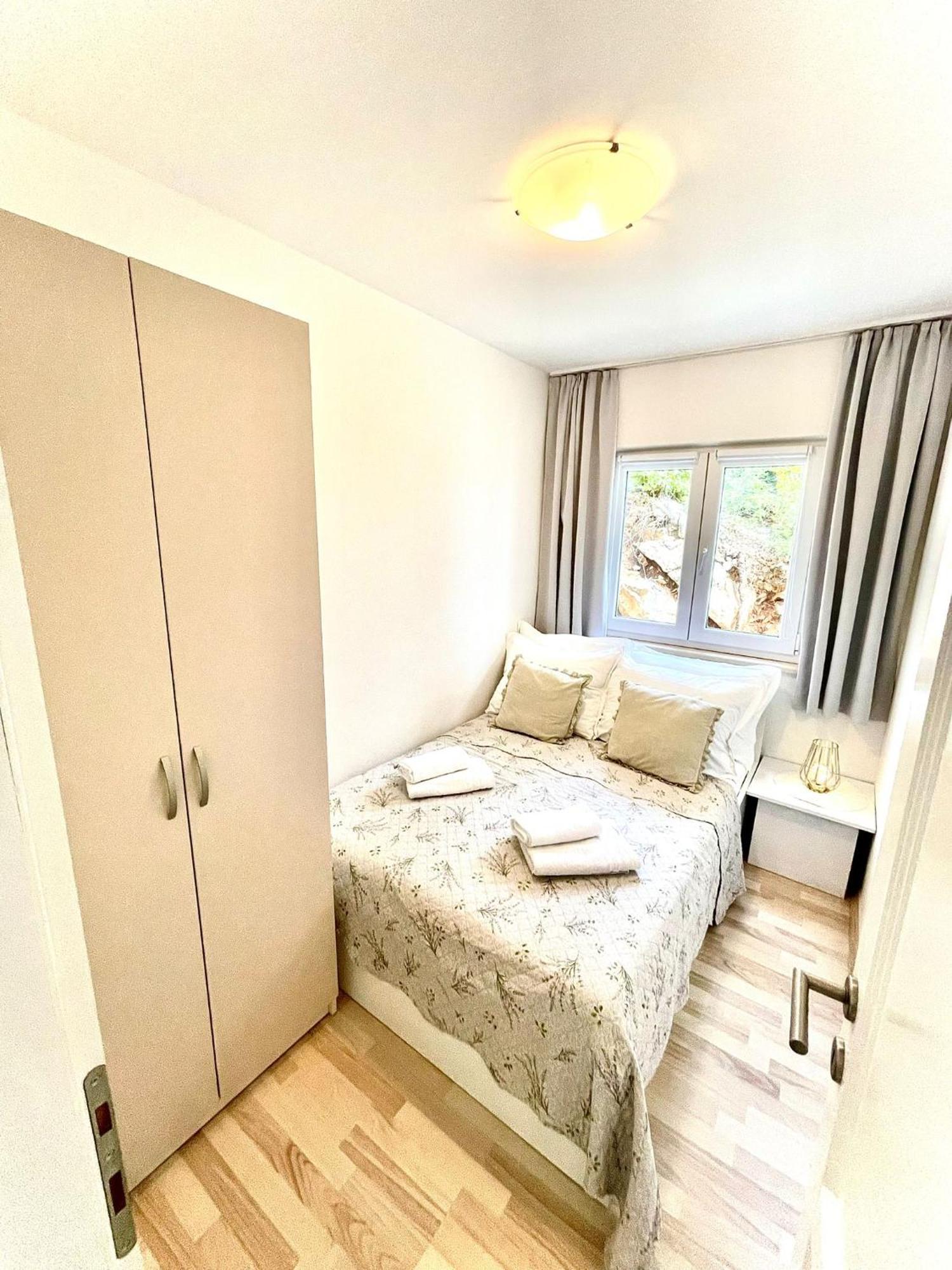 Apartments Katara بريلا المظهر الخارجي الصورة